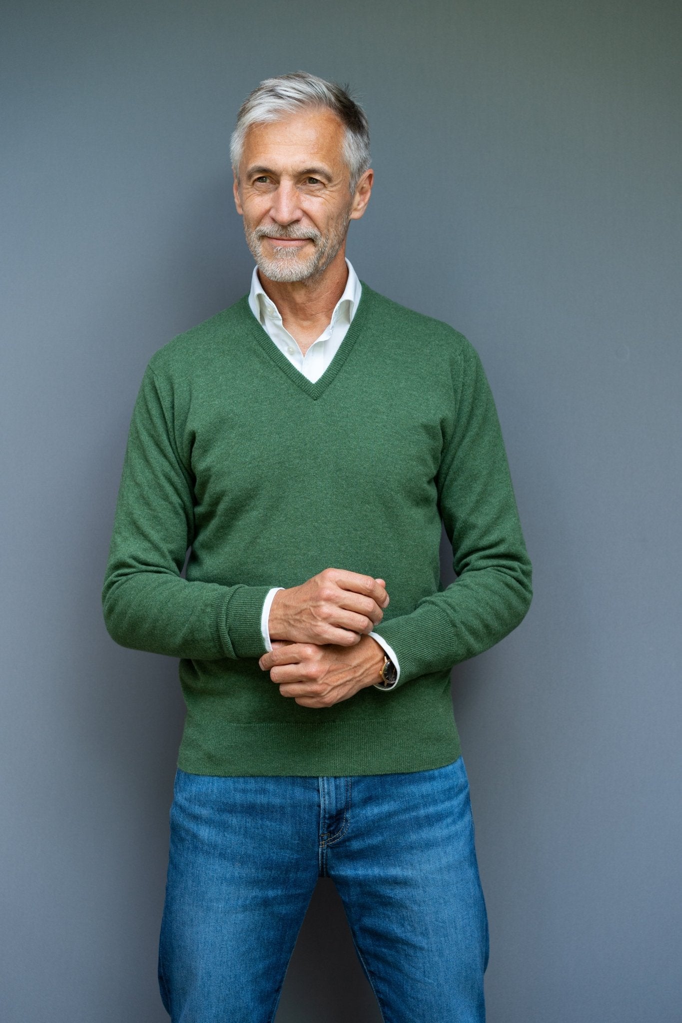 Cashmere Pullover (2-fädig) mit V-Ausschnitt