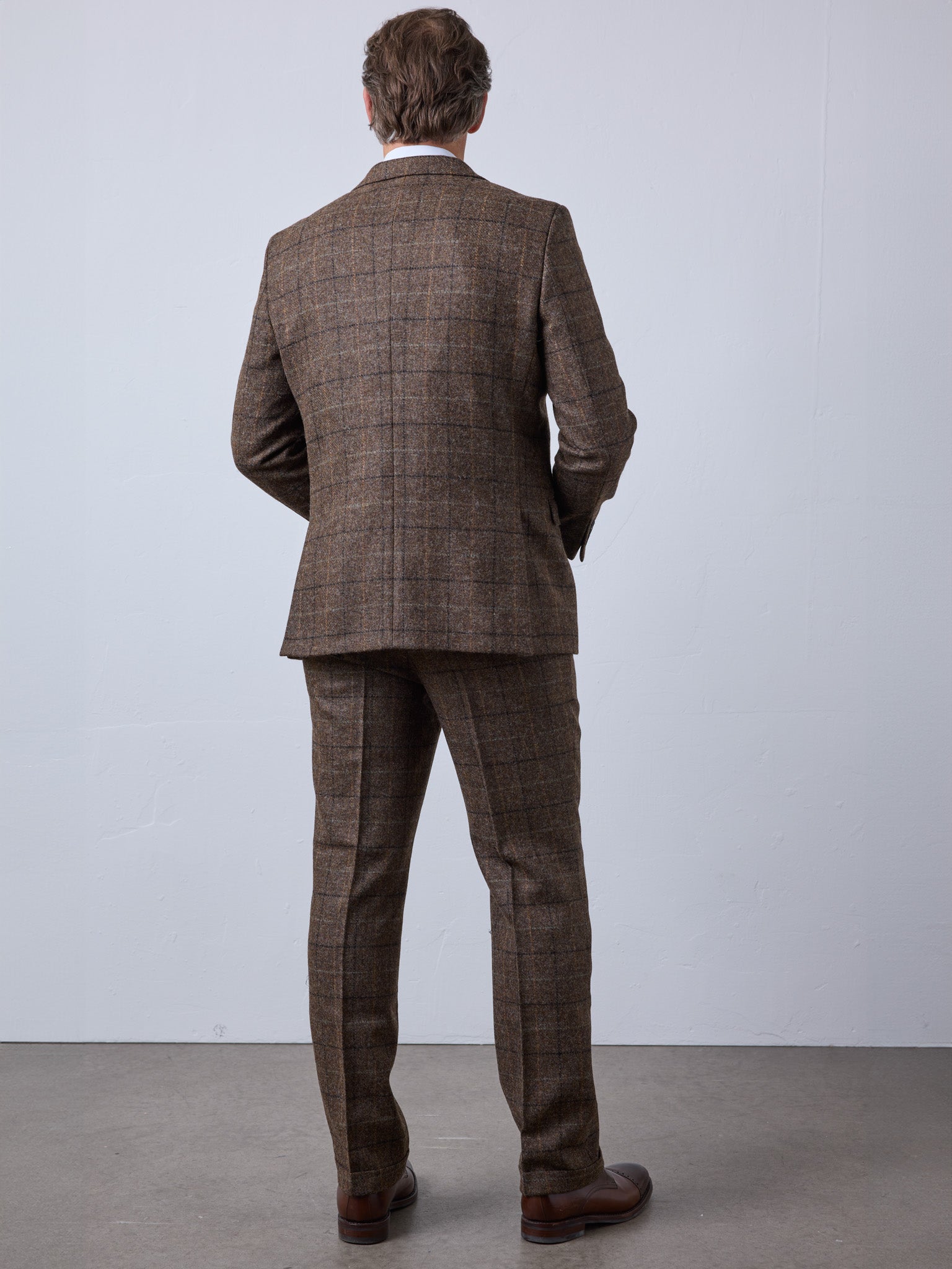 Tweed suit in 3-button Classic from Moon Tweed
