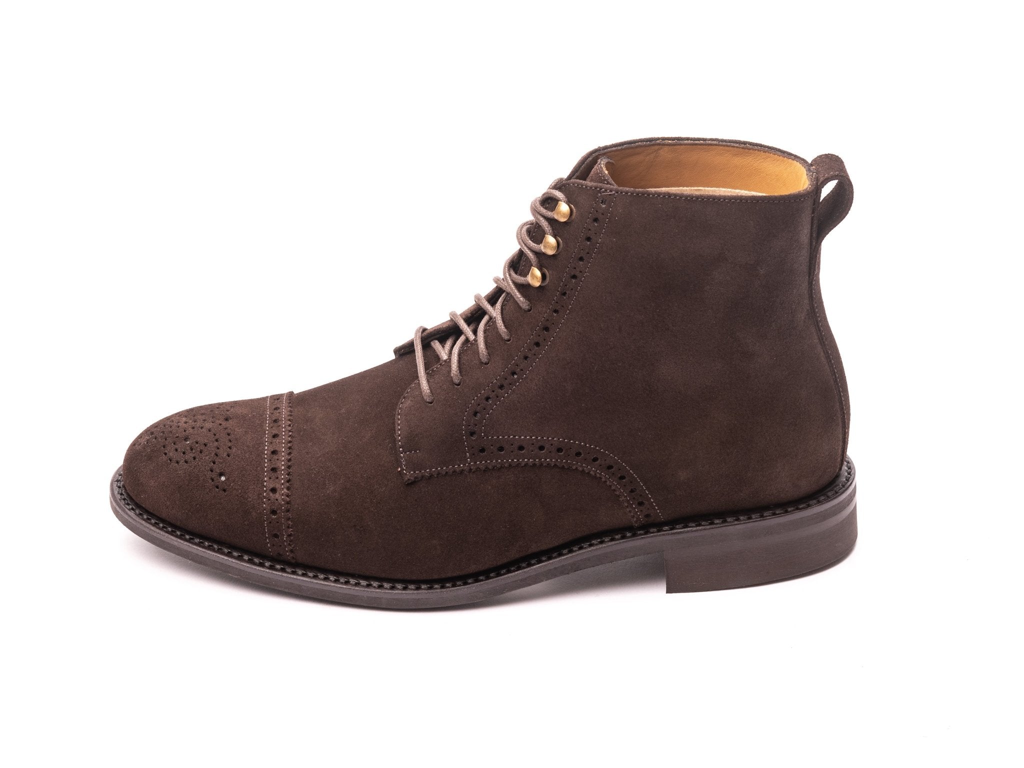 Punched Oxford boots in derby style