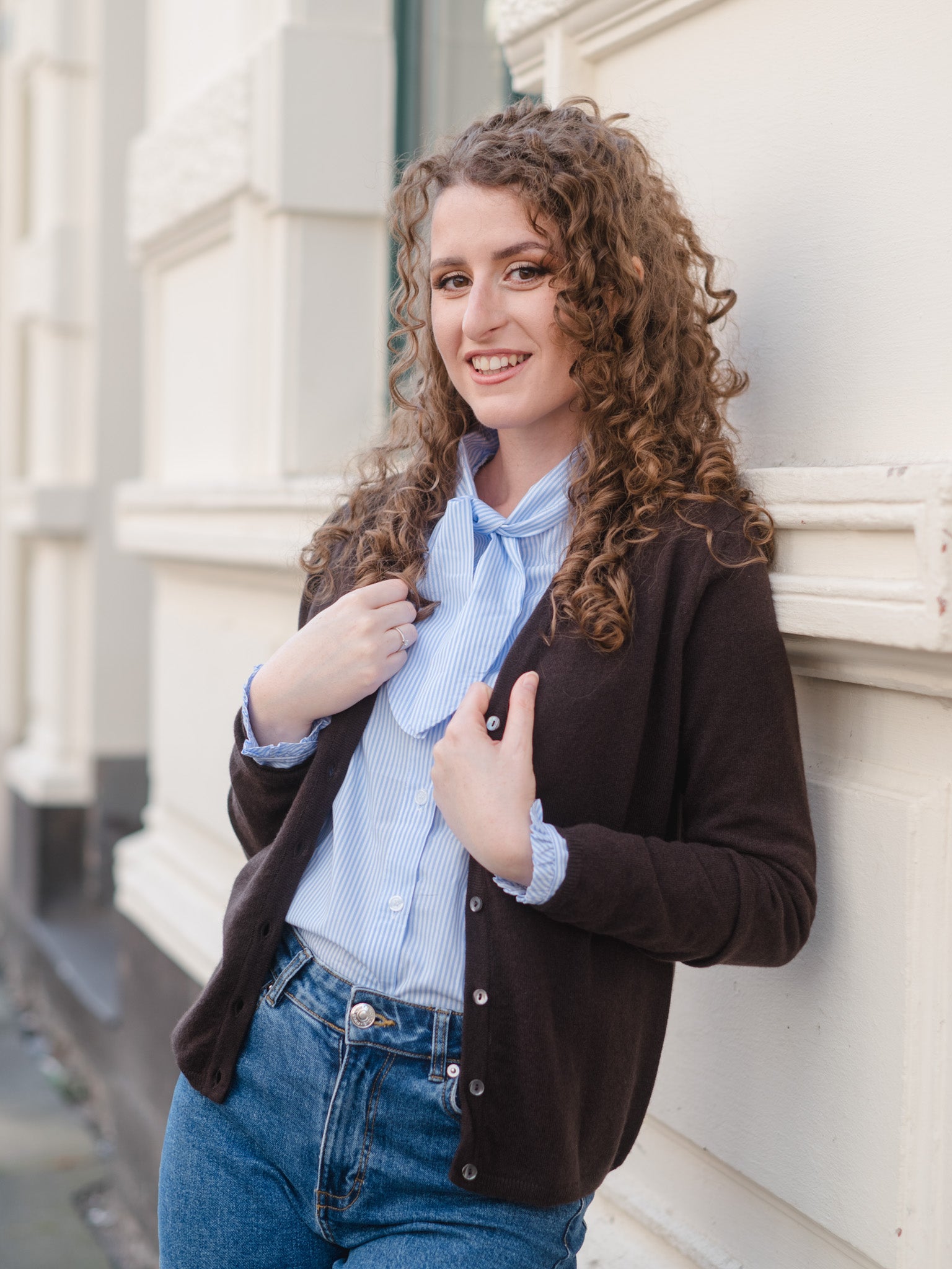 Cashmere Strickjacke mit V-Ausschnitt