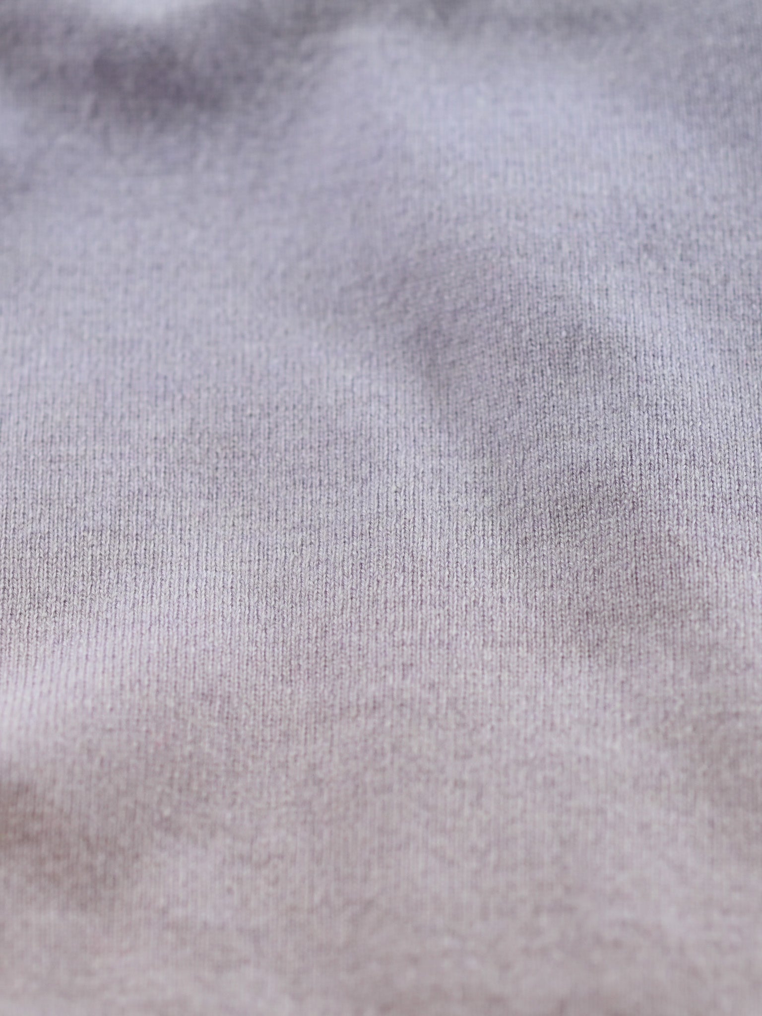 Cashmere cardigan with V-neck, our highlights