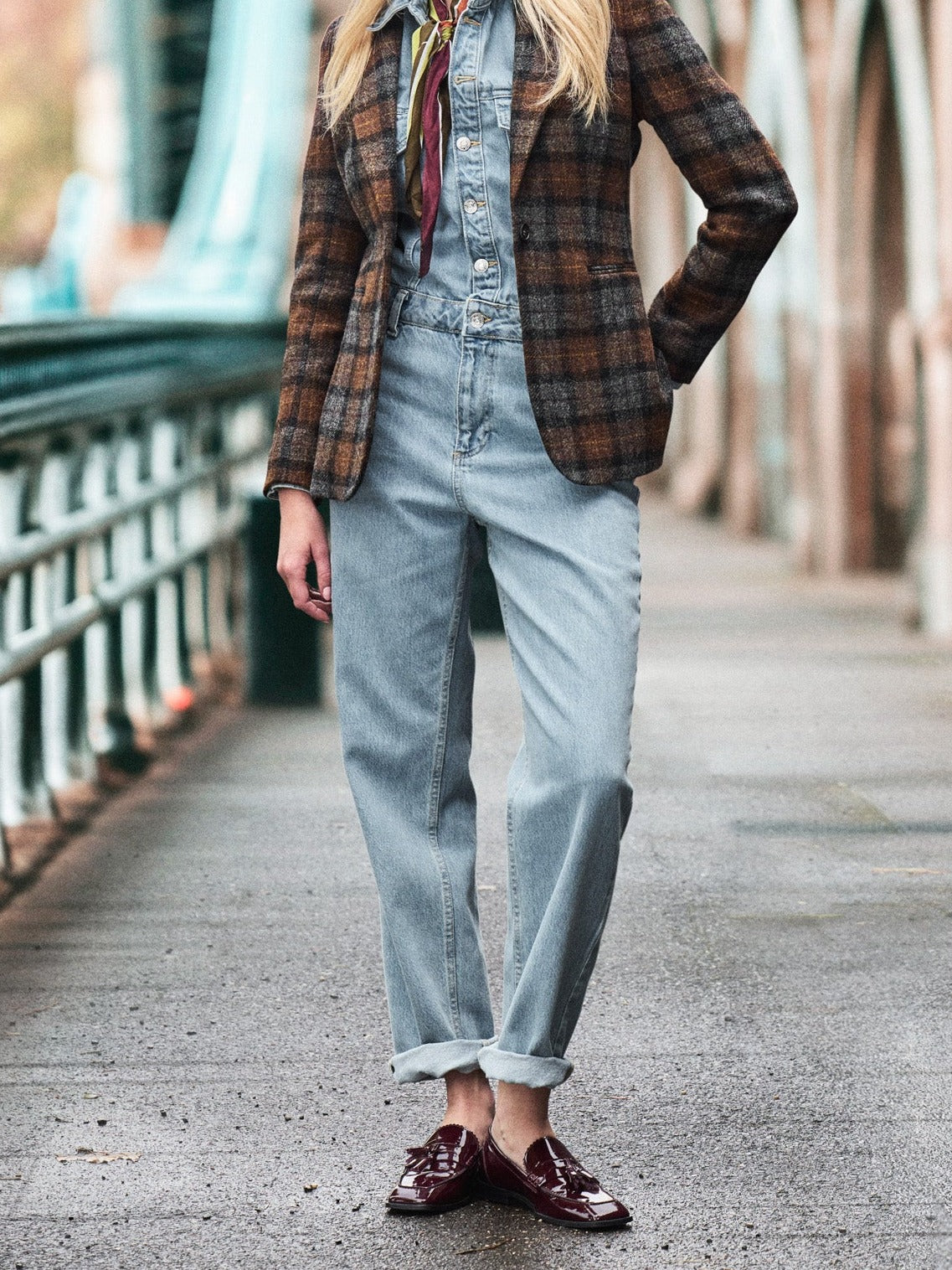 Women's Moon Tweed blazer in brown – John Crocket