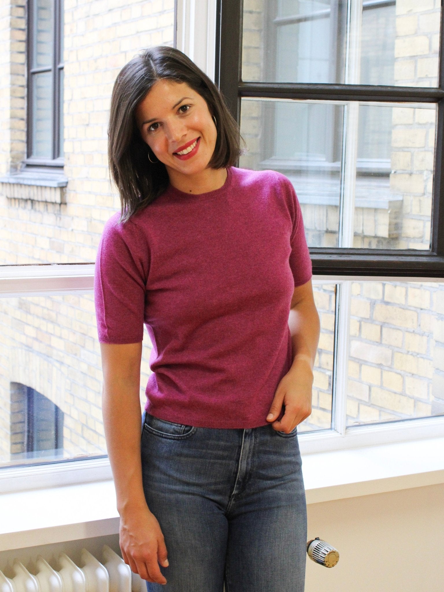 Cashmere sweaters with short sleeves and C-neck, our highlights