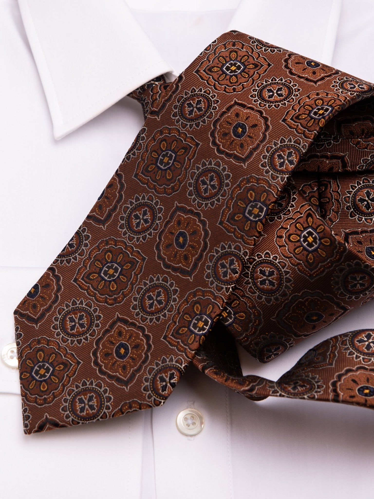 Seidenkrawatte Paisley in braun, Detailansicht