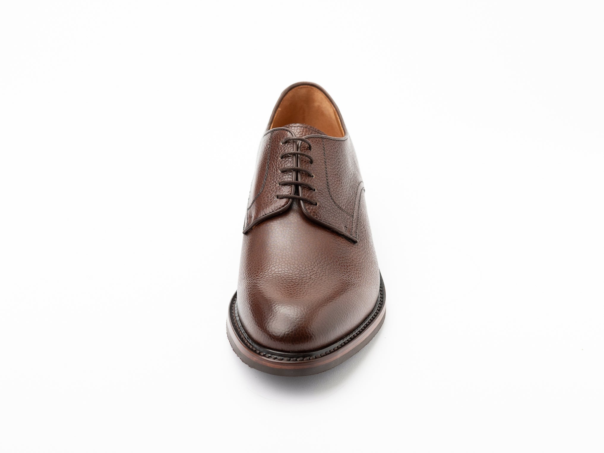 Plain derby with Dainite sole