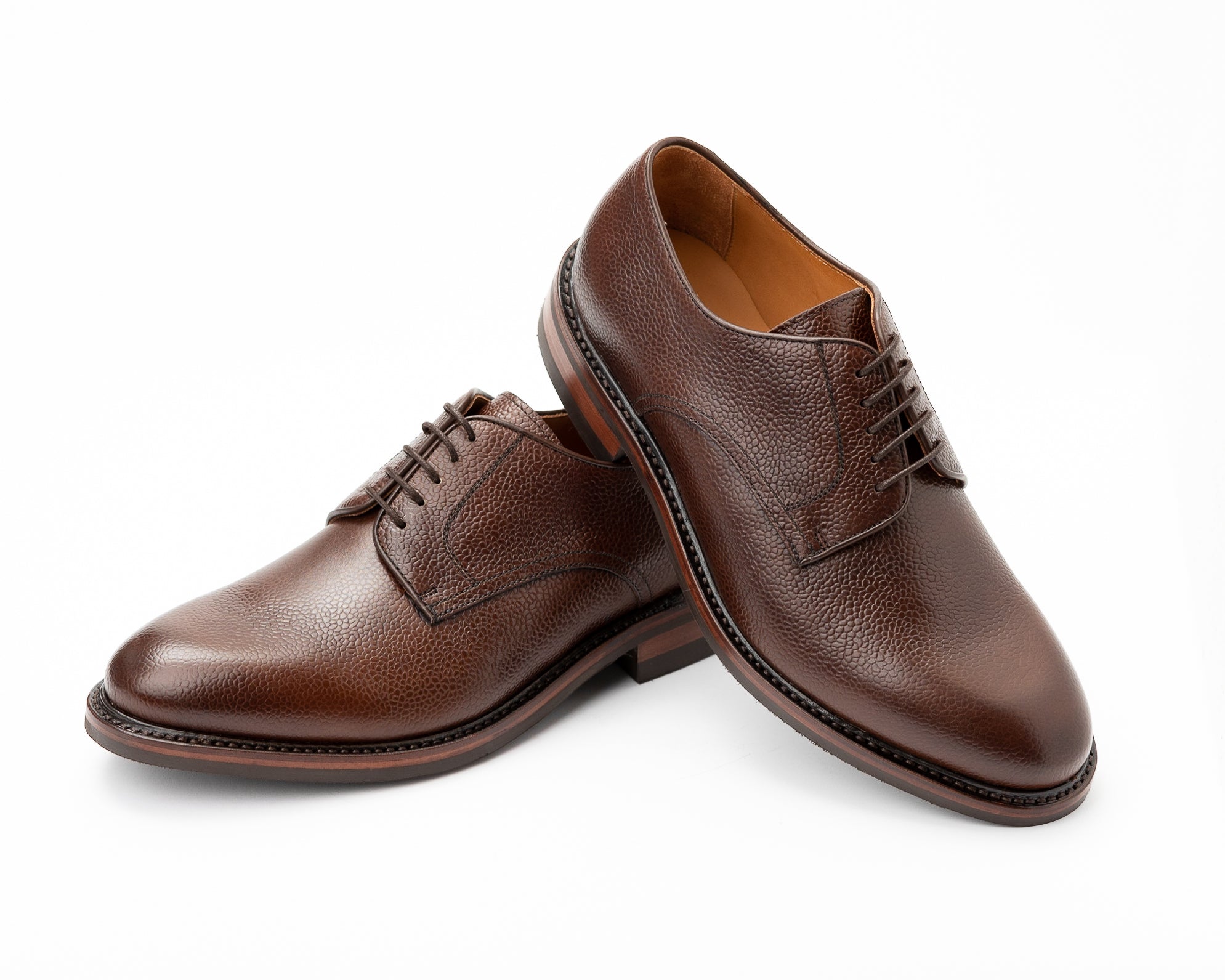 Plain derby with Dainite sole