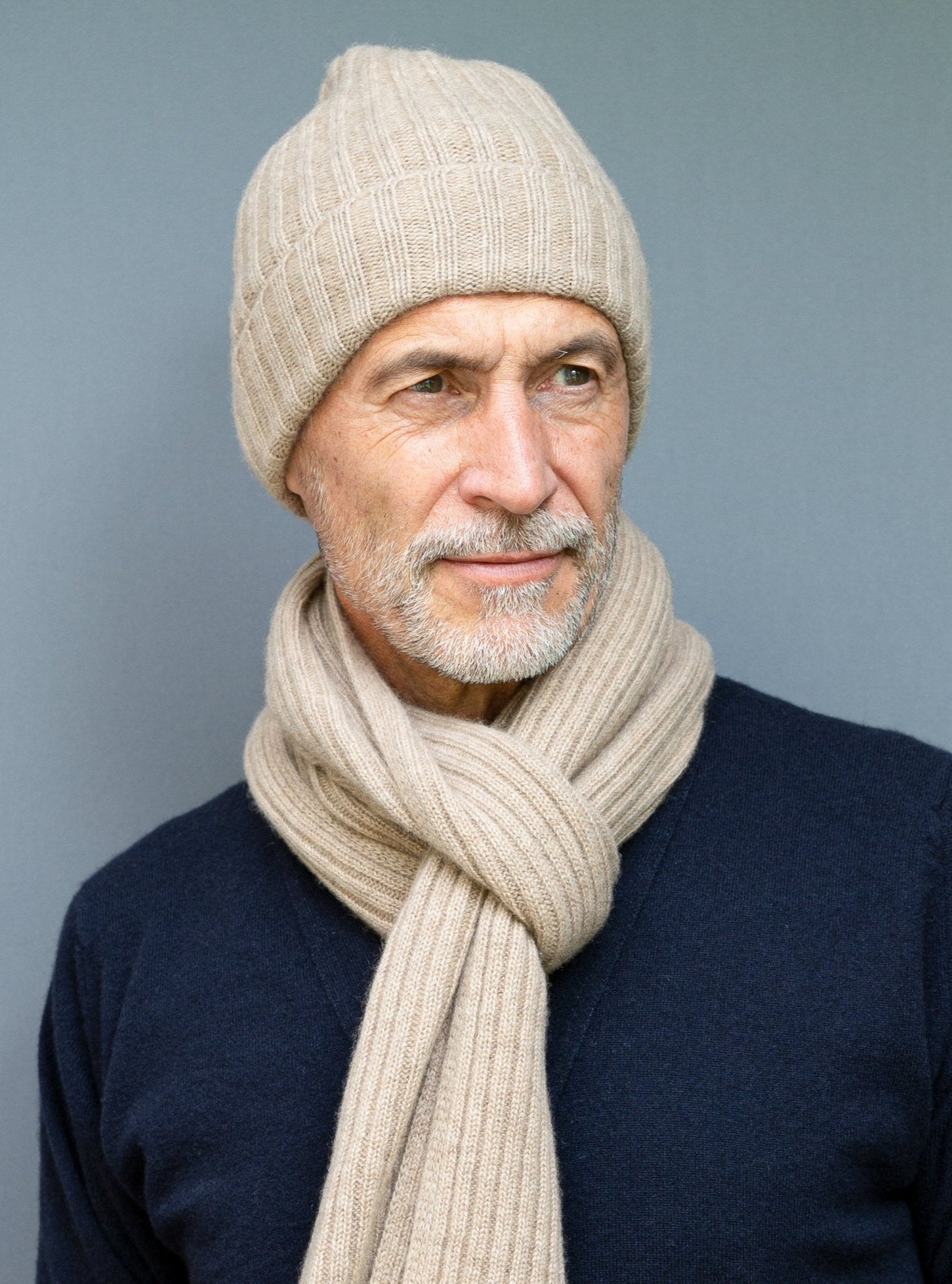 Cashmere hat: Dark Natural