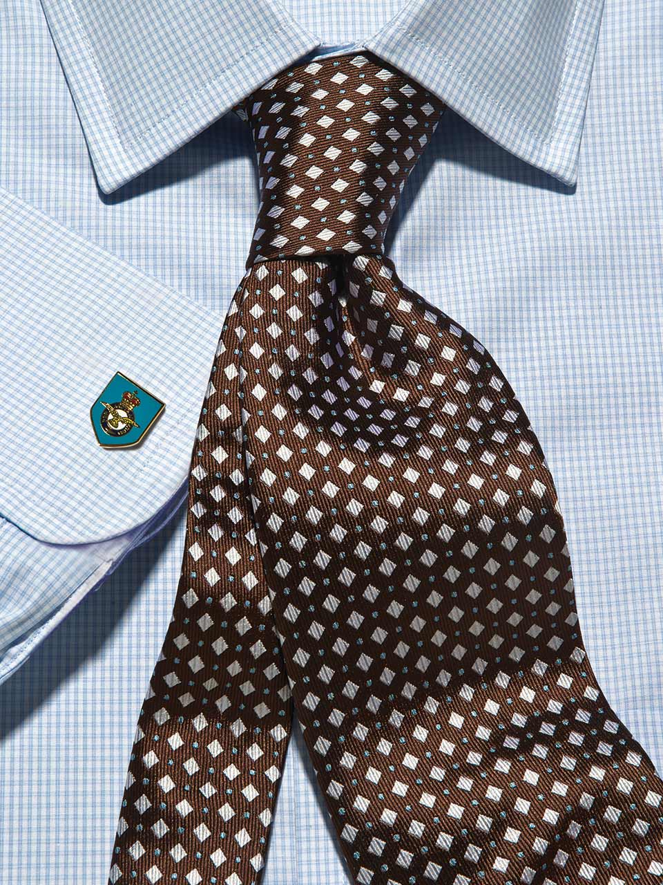 Hemd: Hemd mit Classic Kent Kragen in hellblau kariert | John Crocket – Fine British Clothing