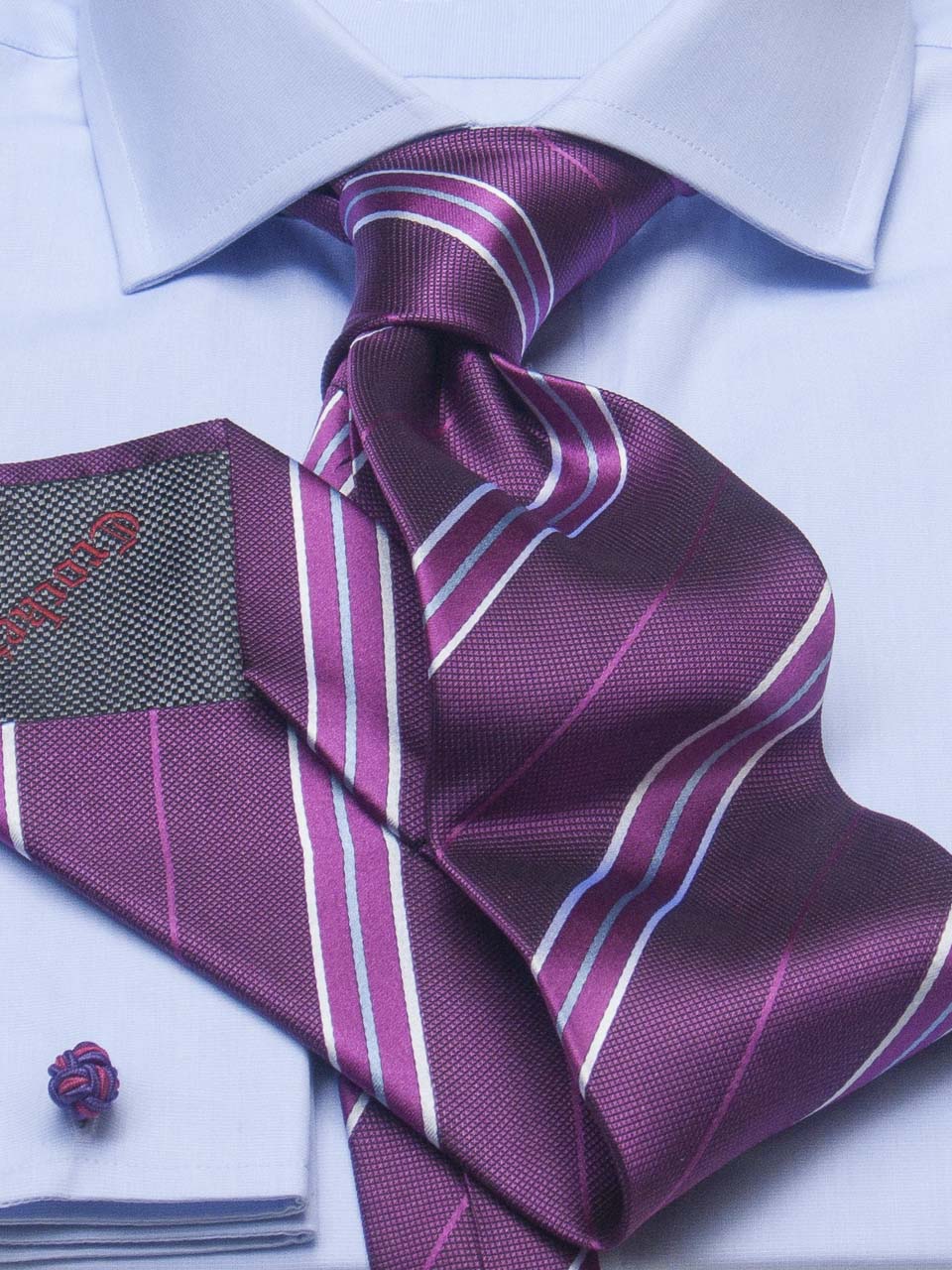 Hemd: Hemd in Slimline mit Cut-Away Kragen in blau | John Crocket – Fine British Clothing