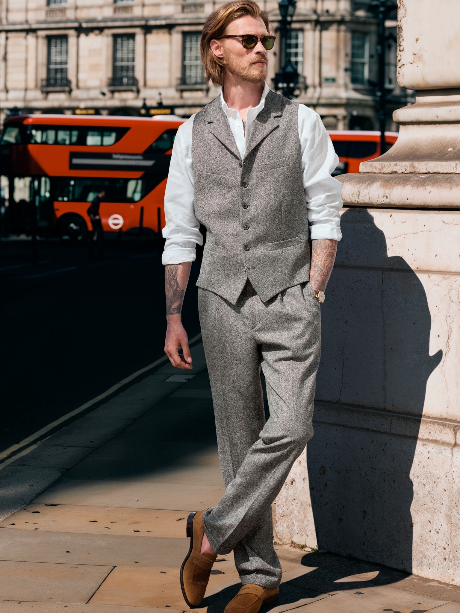 Tweed suit in 3-button Classic from Moon Tweed