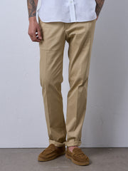 Slimline Chino mit Strechanteil  in taupe