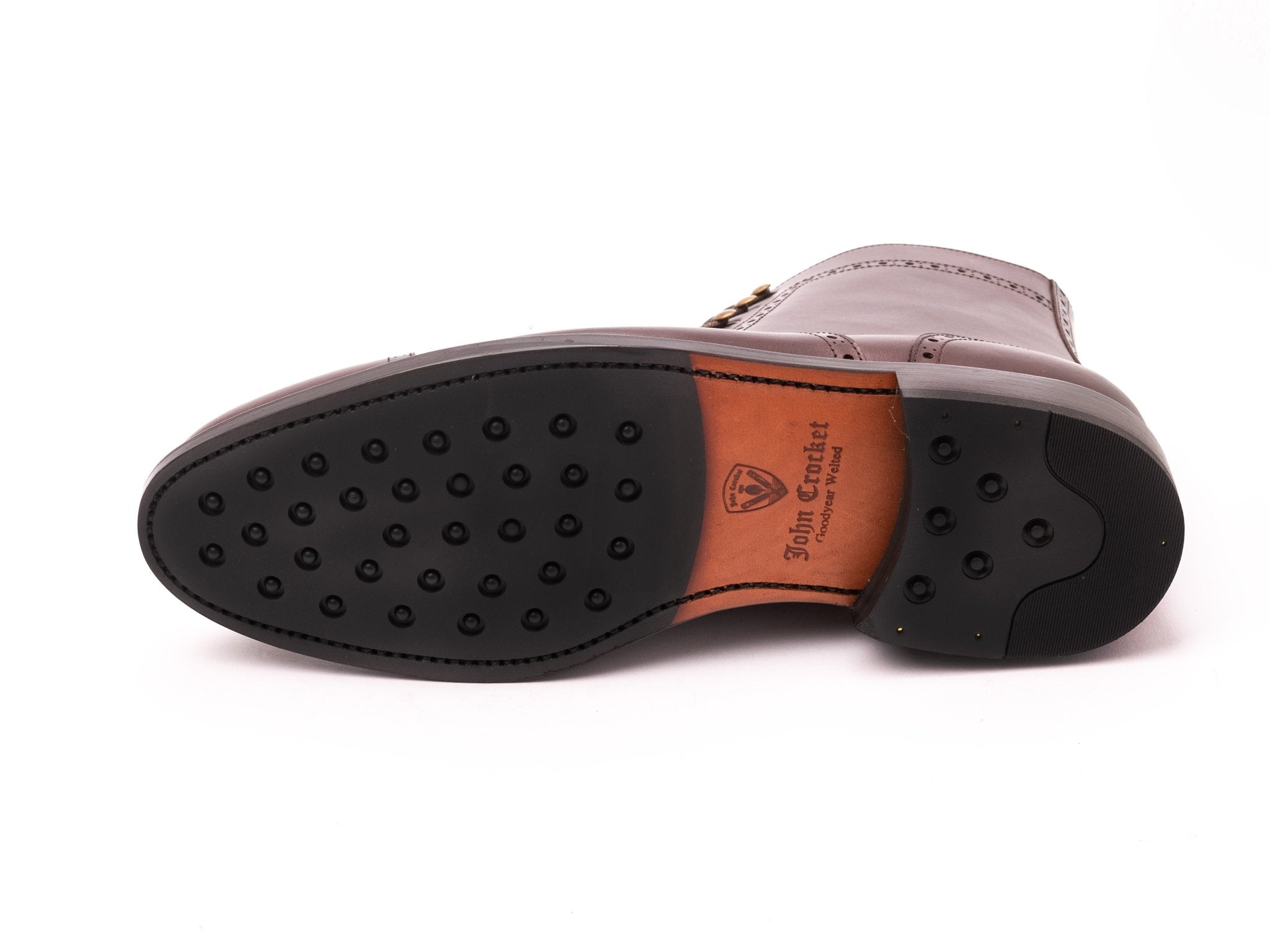 Punched Oxford boots in derby style