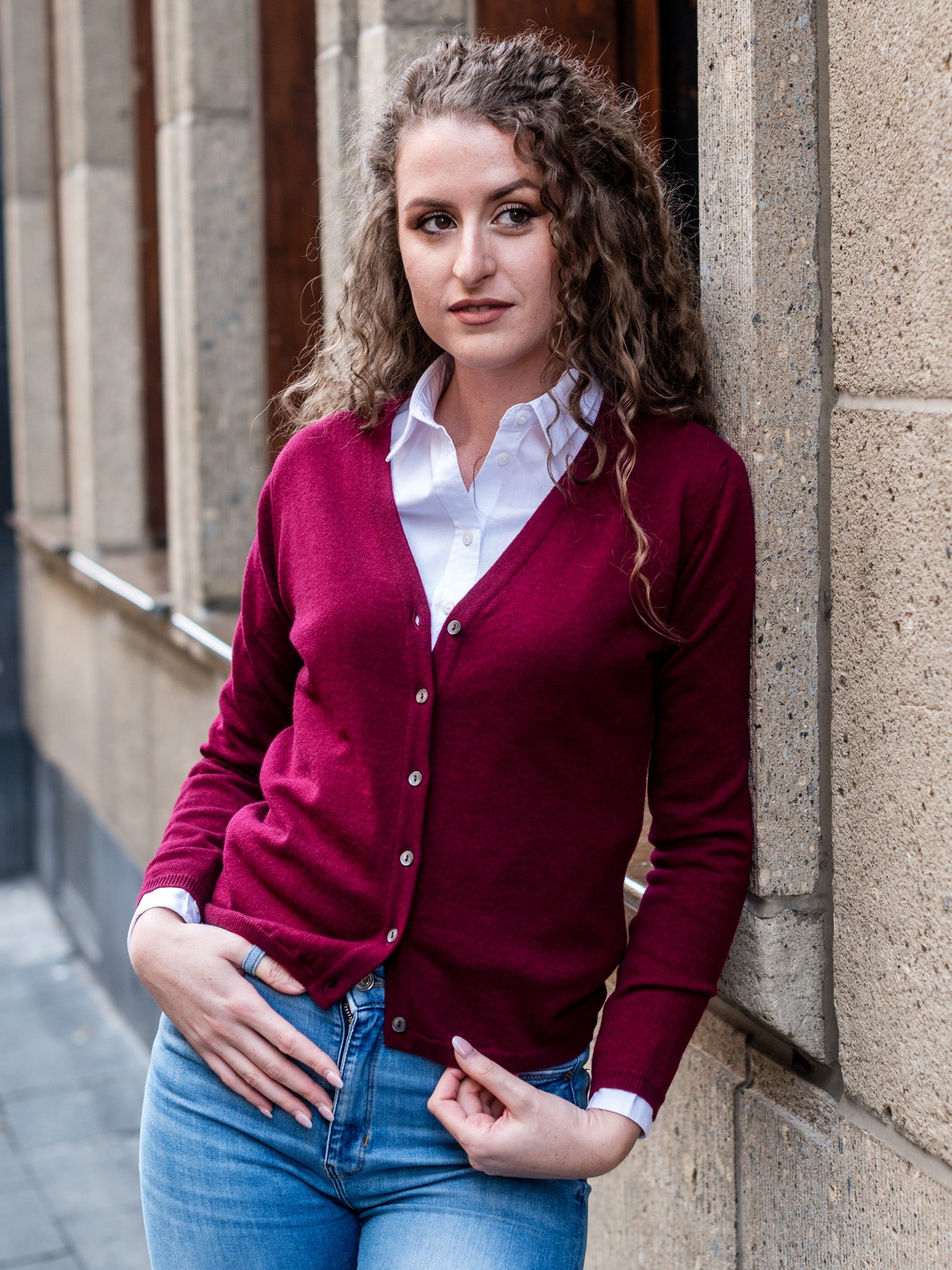 Cashmere Strickjacke mit V-Ausschnitt