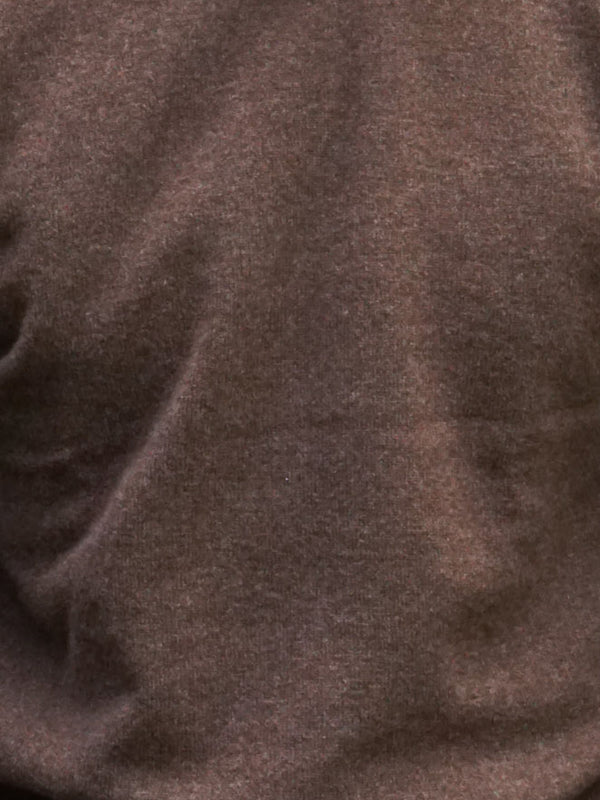 Lambswool sweater with V-neck in modern colors (size 44-52)