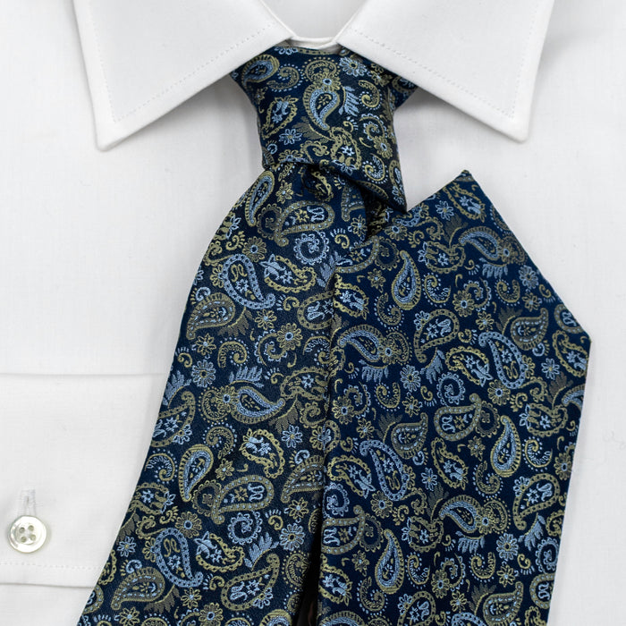 Tie with paisley in blue/green