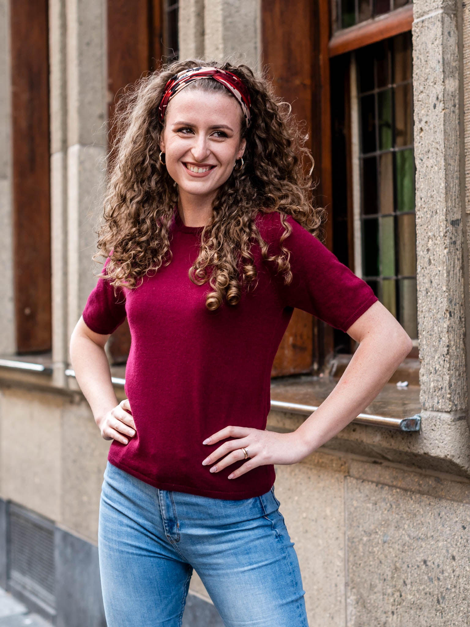 Cashmere sweaters with sleeve and C-neck, our classics