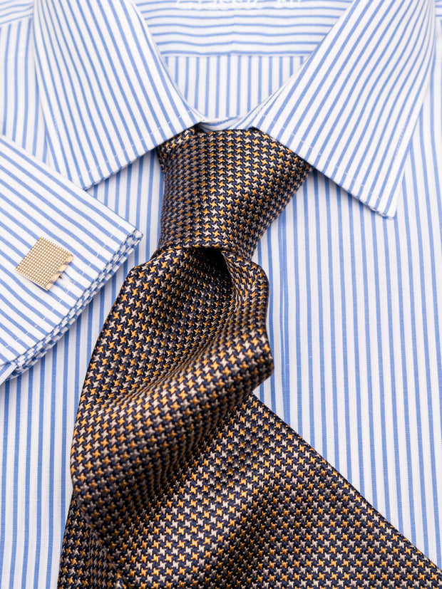 Tie patterned in gold/navy