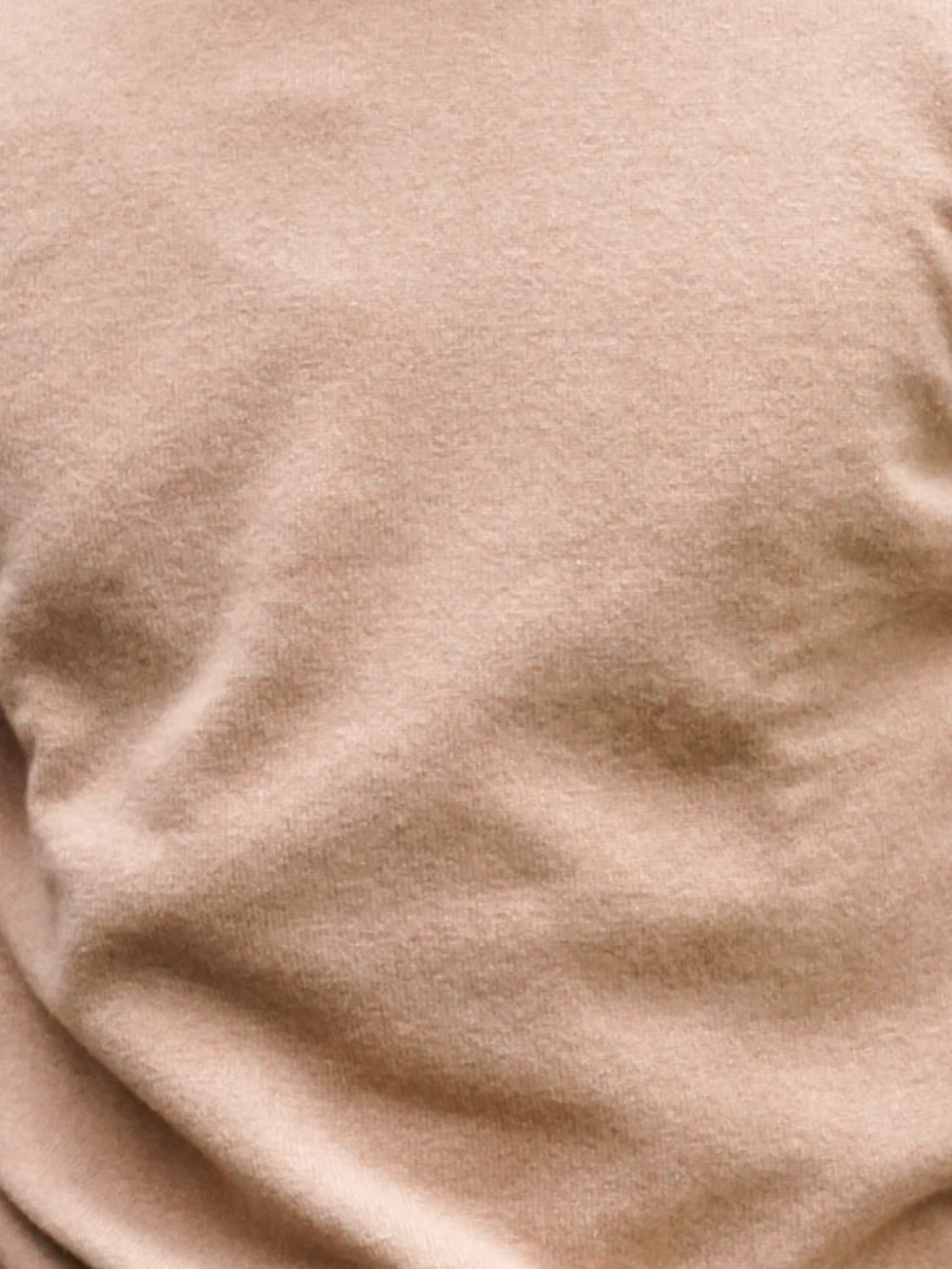 Lambswool sweater with V-neck in classic colors (size 40-42)