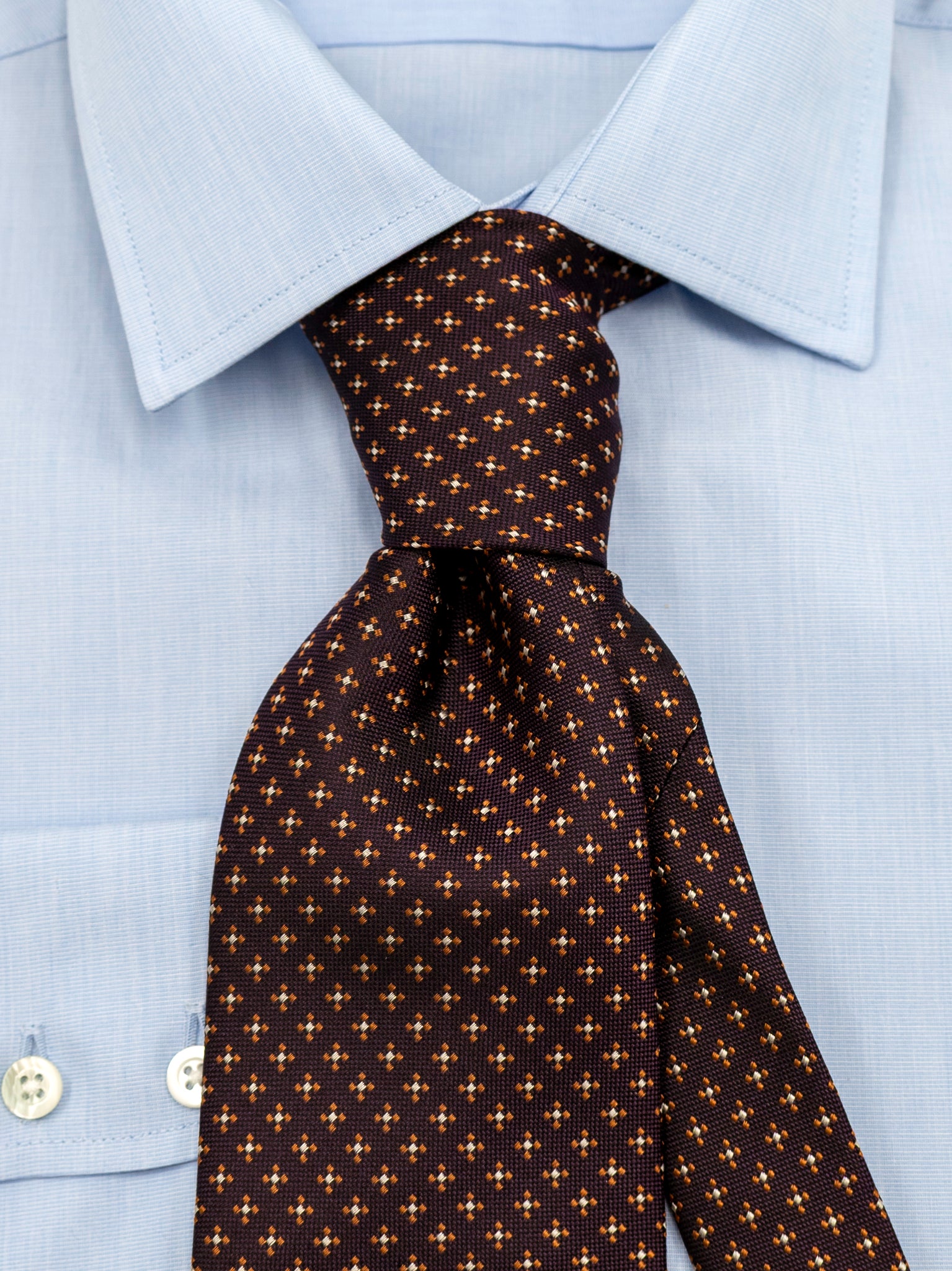 Tie patterned in brown/copper