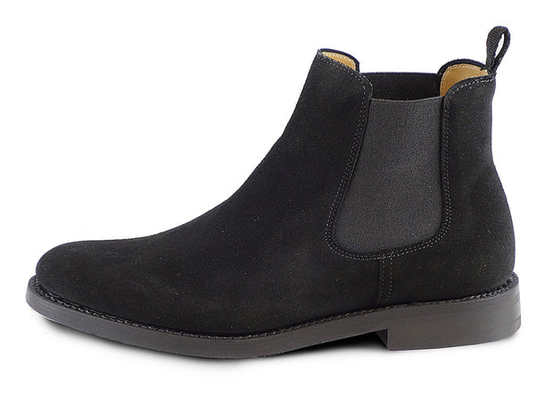 Chelsea Boots with black suede leather