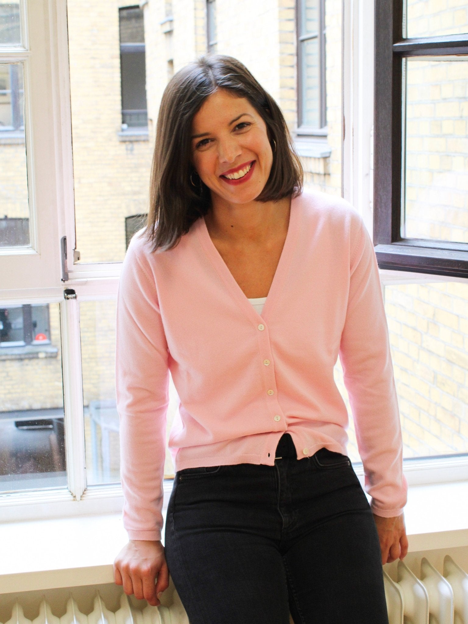 Cashmere cardigan with V-neck, our highlights