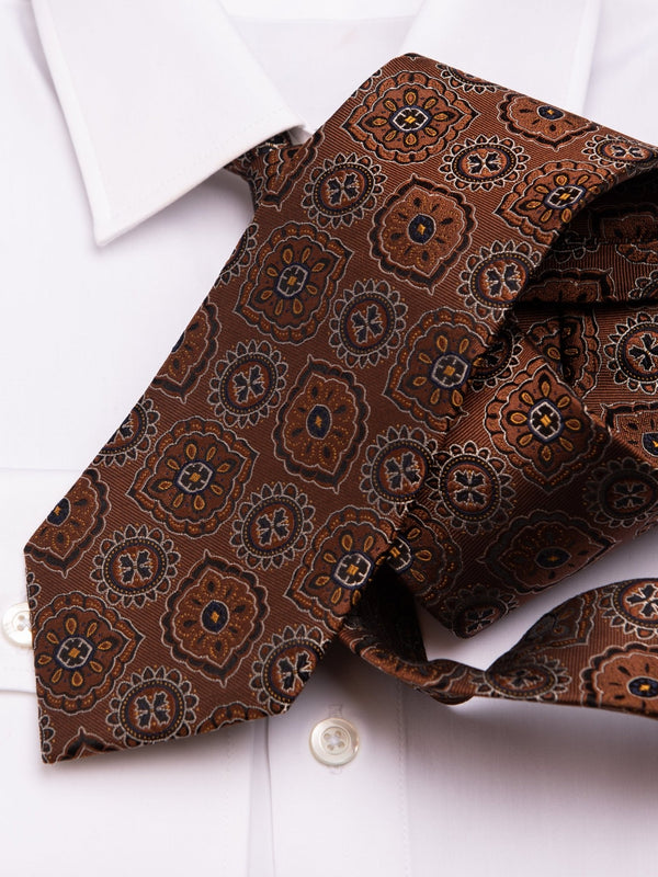 Silk tie paisley in brown, detail view