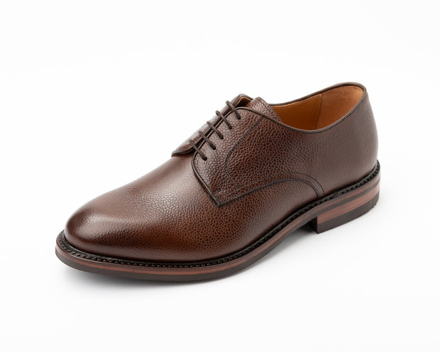 Plain derby with Dainite sole