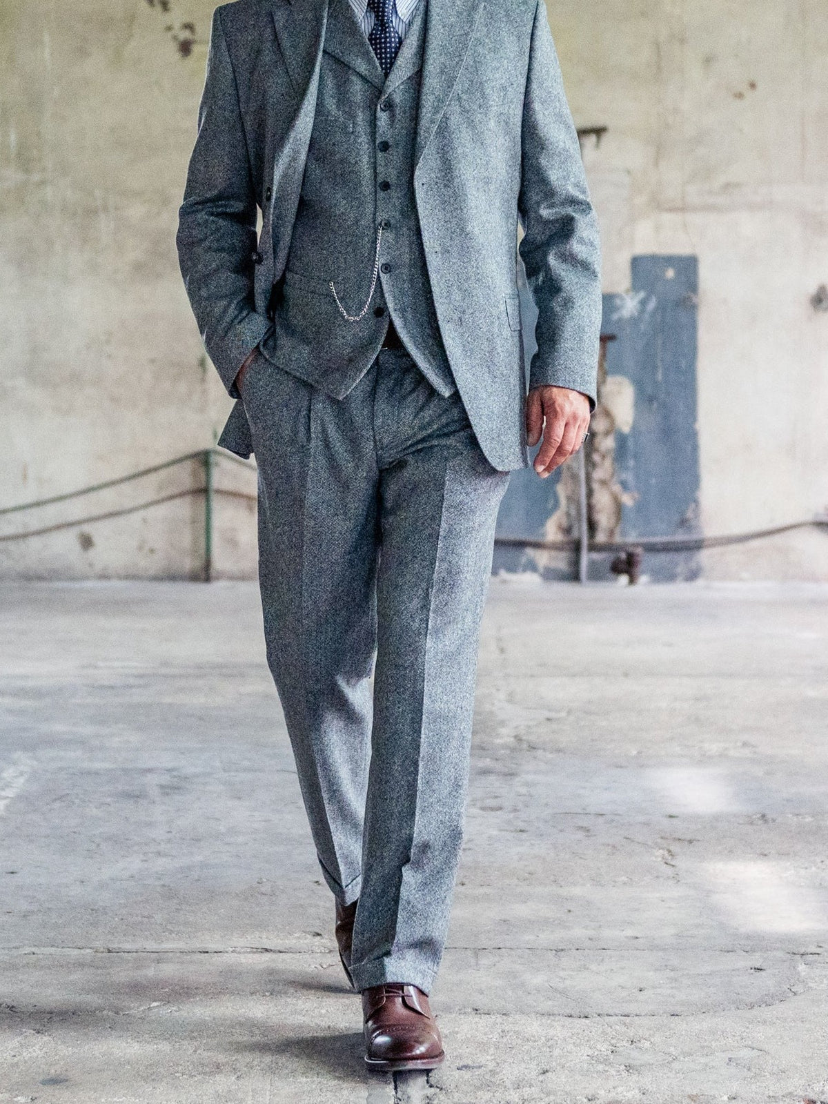 Three-piece tweed suit in grey, melange, Moon Tweed
