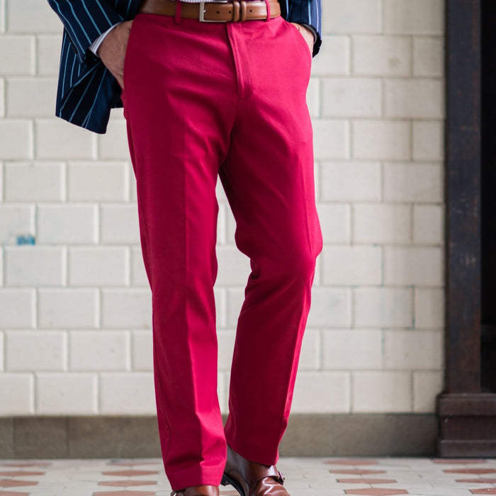 Slimline cotton trousers in red