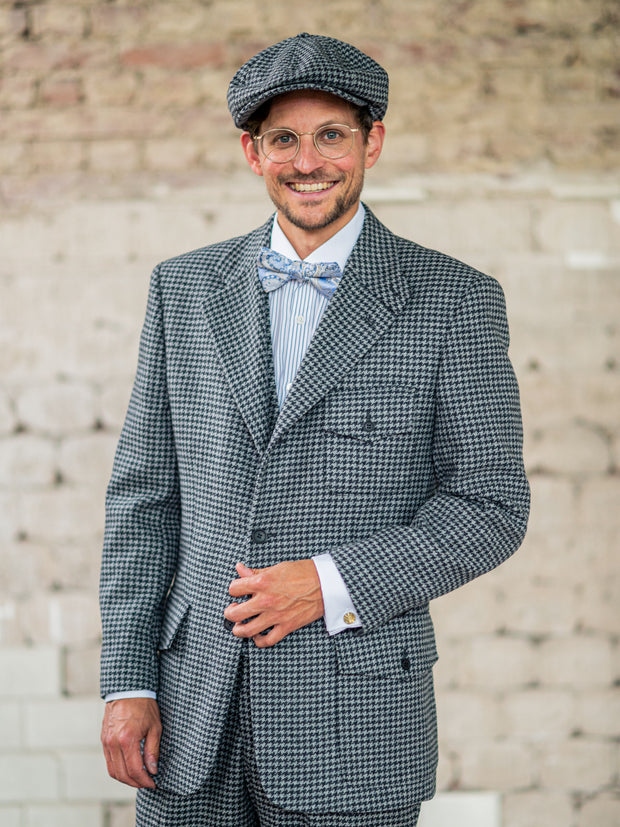 Tweed suit 3-buttons from Hanly Tweed