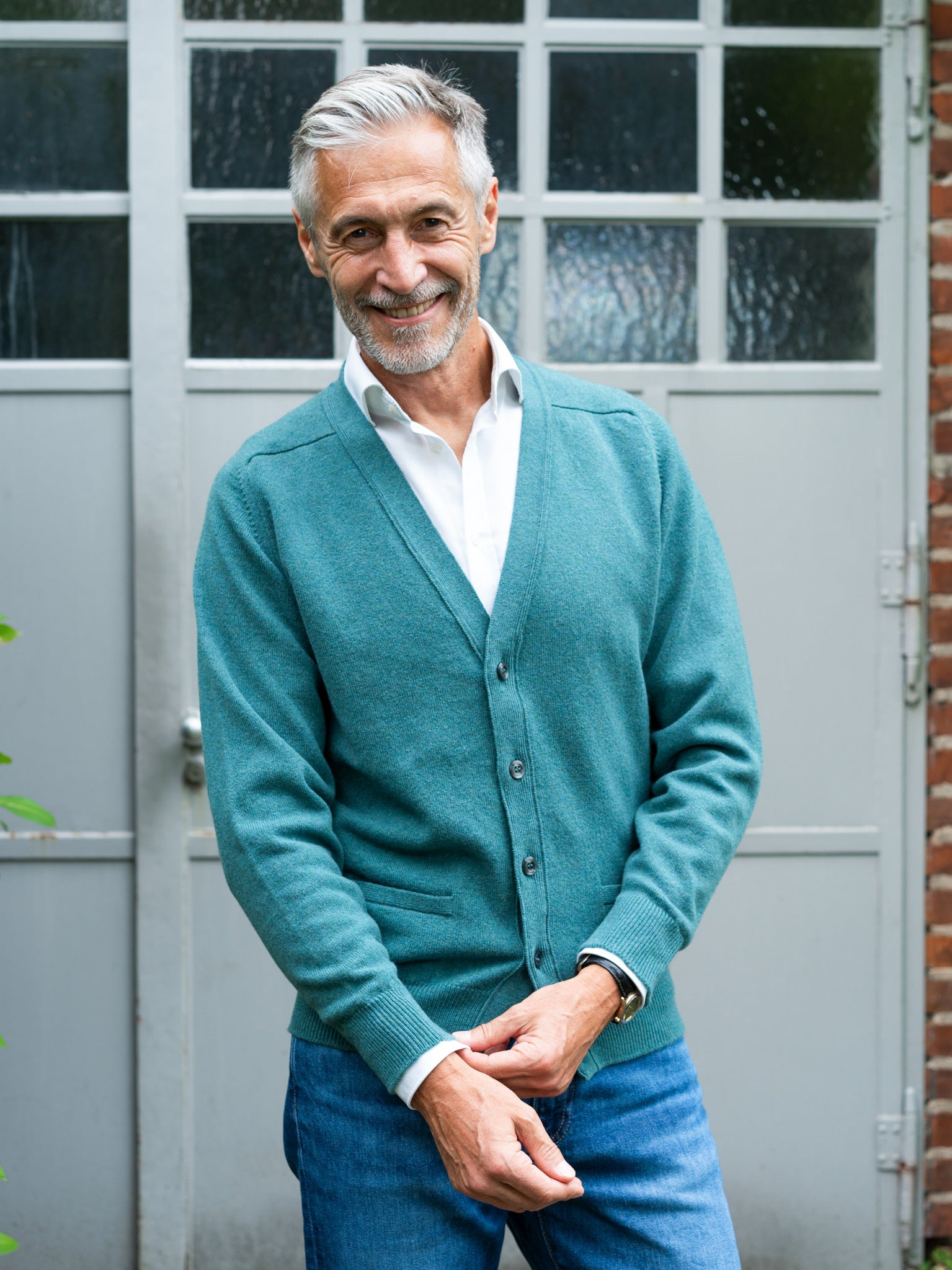 Lambswool cardigan (size 40–42)