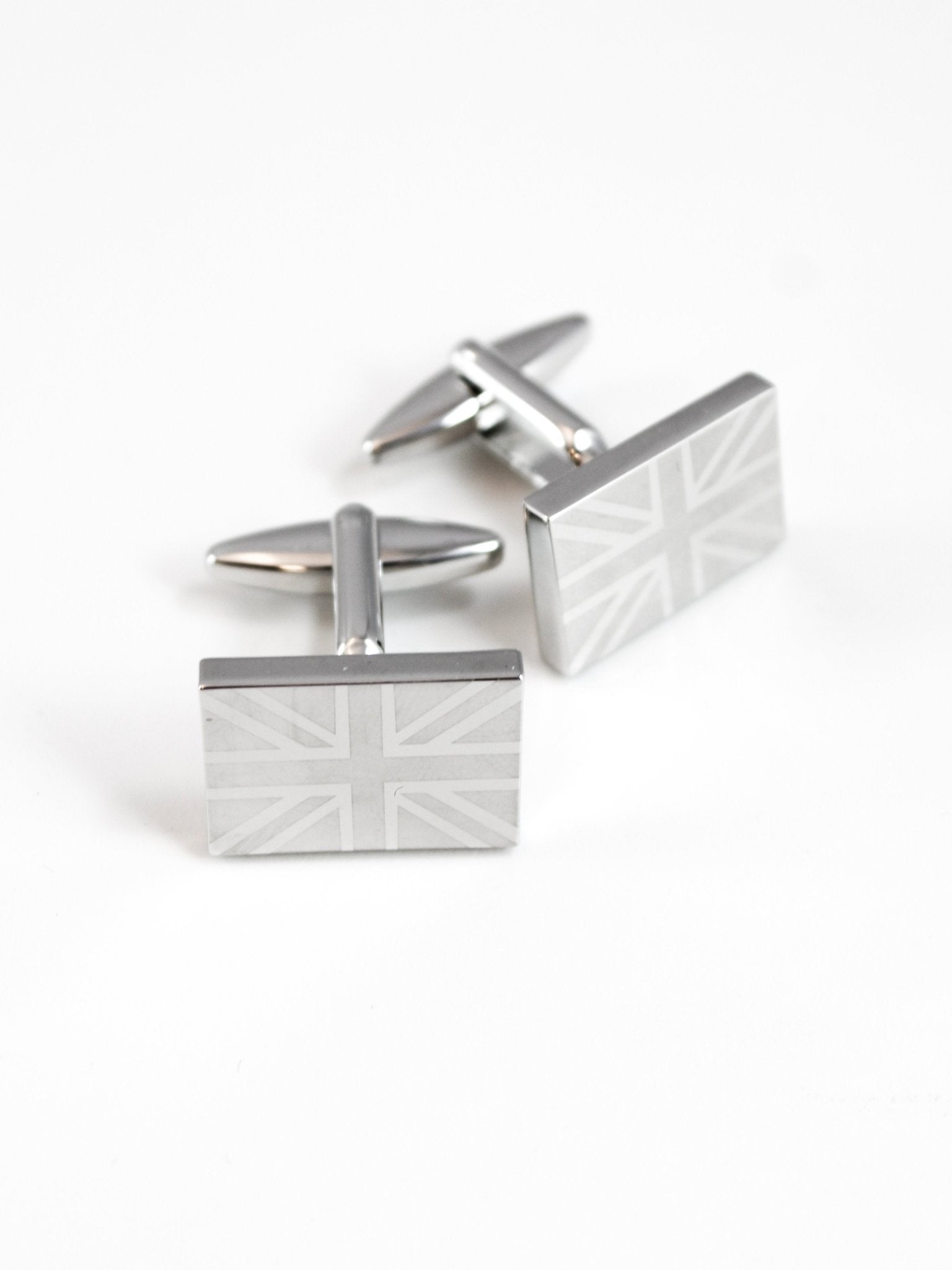 Cufflinks: Great Britain