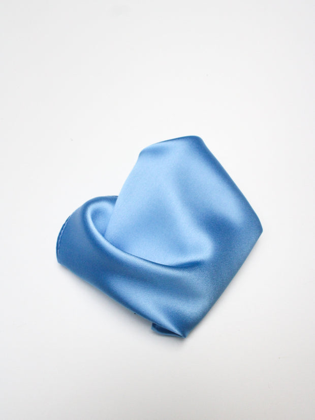 Pocket square in blue