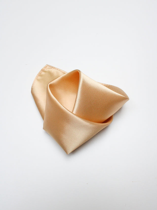 Pocket square in beige
