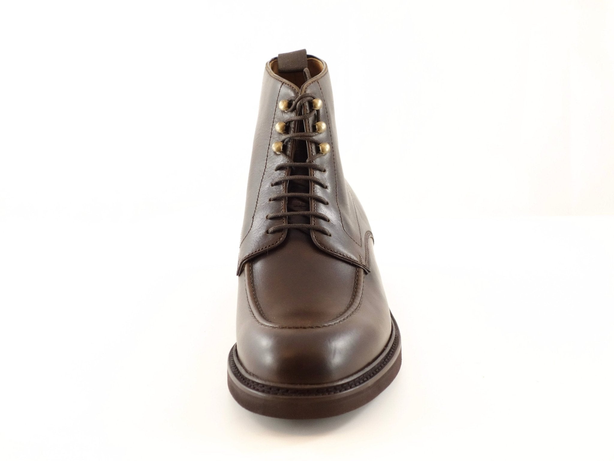 Boots brown with Vibram sole