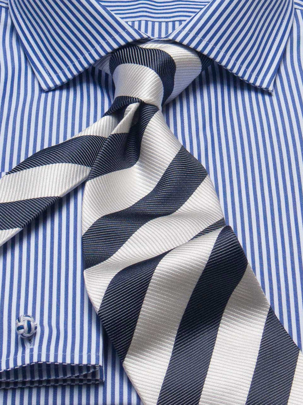 Hemd: Hemd in Slimline mit Cut-Away Kragen in blau gestreift | John Crocket – Fine British Clothing