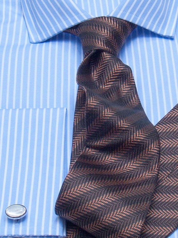 Hemd: Hemd in Slimline mit Cut-Away Kragen in hellblau gestreift | John Crocket – Fine British Clothing