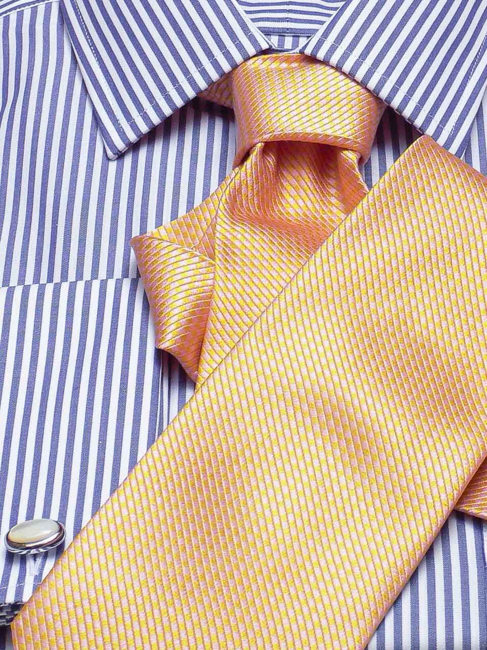 Hemd: Hemd mit Classic Kent Kragen in blau gestreift | John Crocket – Fine British Clothing